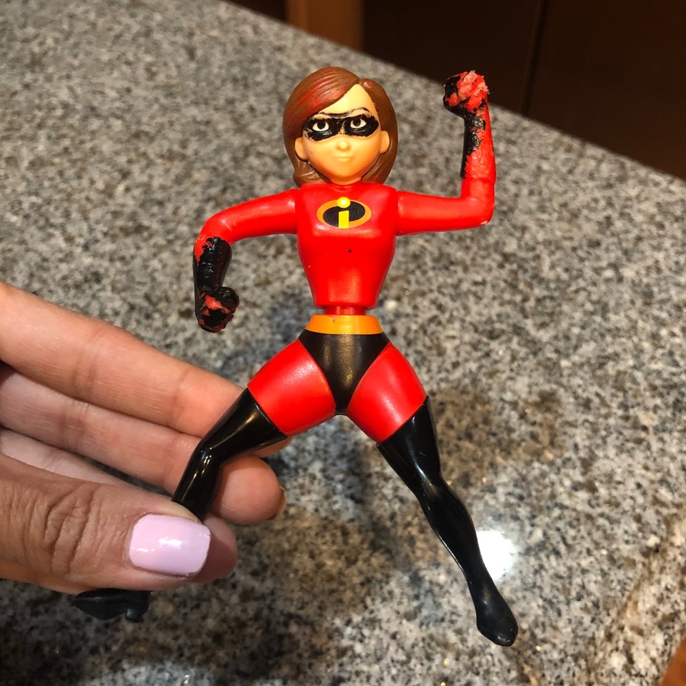 Incredible mom doll figure Disney